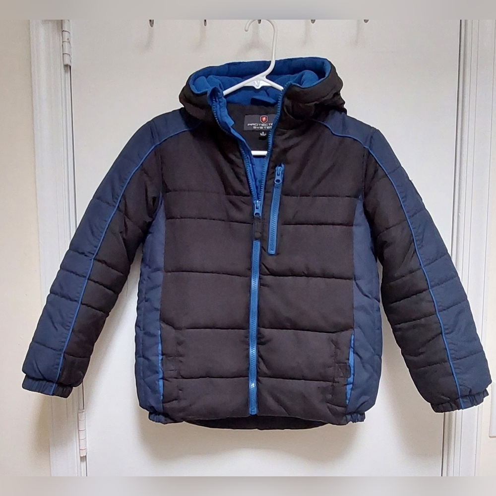 Boys Puffer Jacket Black/Blue Size  8